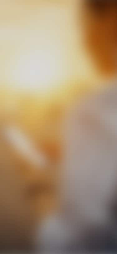 Device orientation background image